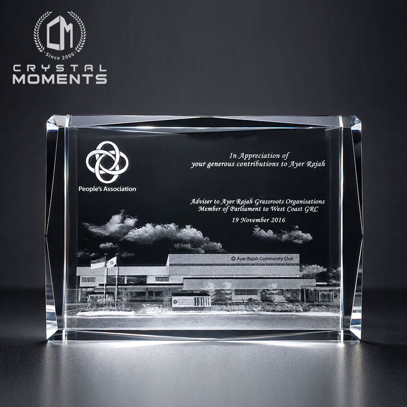 2D & 3D Laser Engraved Crystal Awards & Gifts